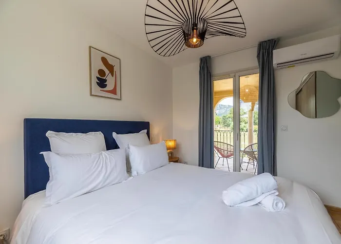 Résidence Casaviva Villa Calvi (Corsica)