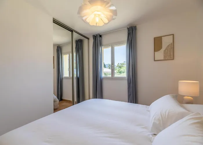 Résidence Casaviva Villa Calvi (Corsica)